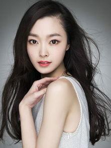 苗译文个人资料,才华横溢的年轻作家，用文字描绘人生百态