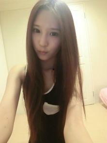 女主播高铁自拍视频,揭秘网红高铁生活瞬间